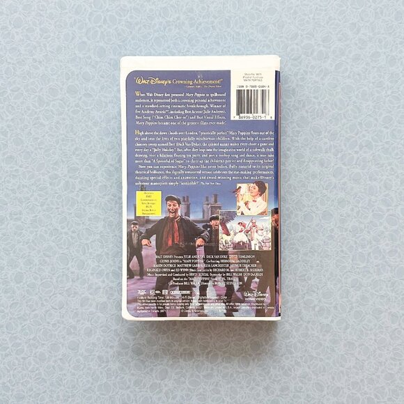 Mary Poppins VHS w/ Booklet & Inserts | Disney Masterpiece | 1990s - Picture 6 of 9